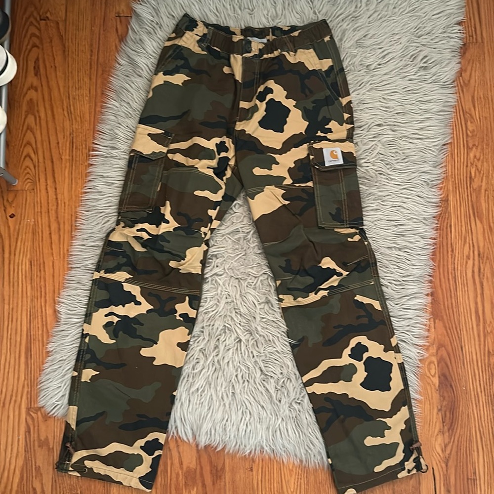 Carhartt camouflage cargos